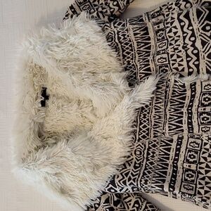 LF Black and White Patterned Jacket with Faux Fur Collar